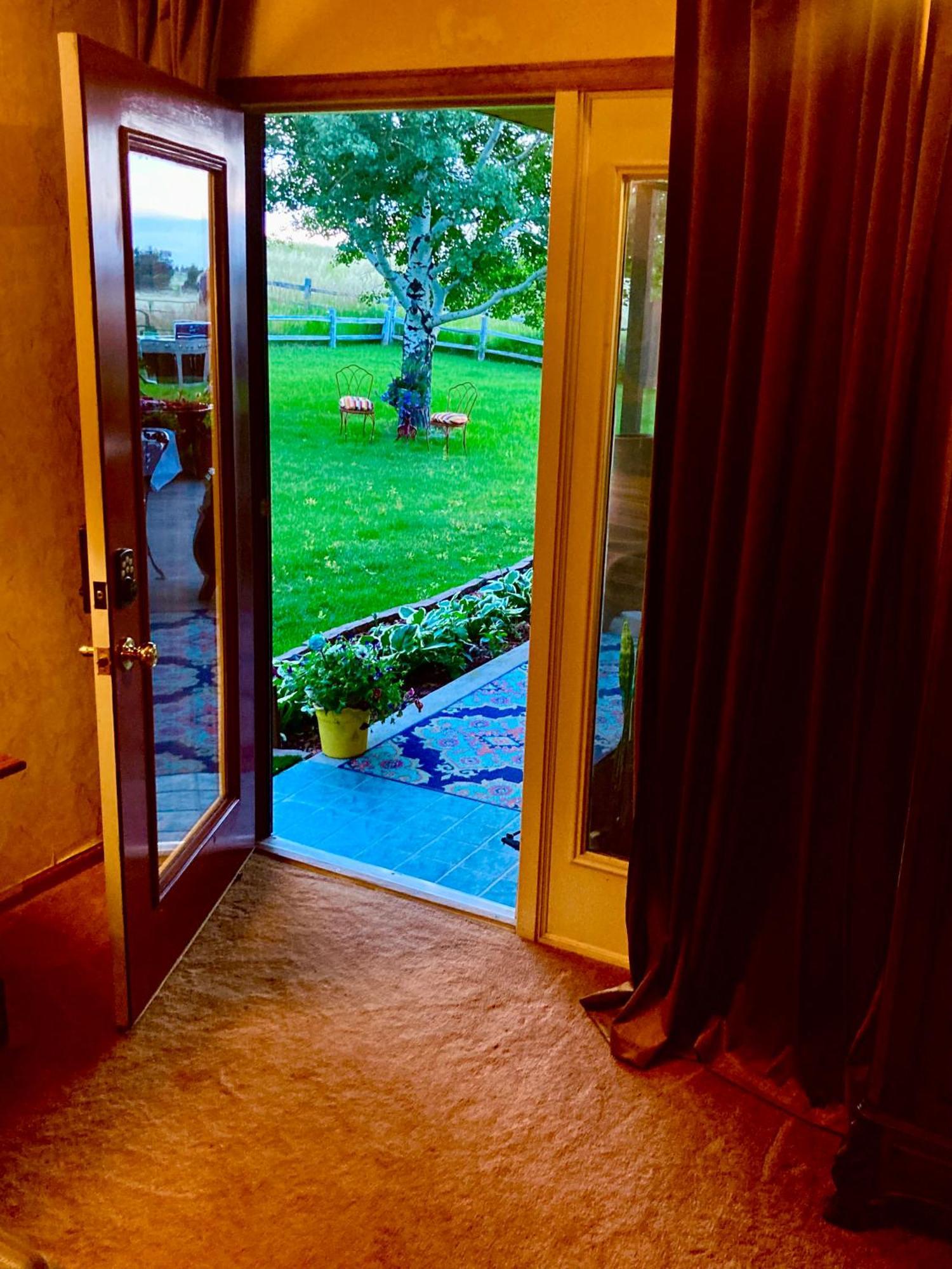 Yellowstone Cattle Baron Ensuite, Private Entrance & Parking - Prairie Rose B&B Cheyenne Kültér fotó